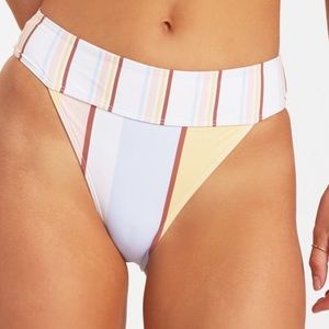 NWT Billabong bikini bottoms